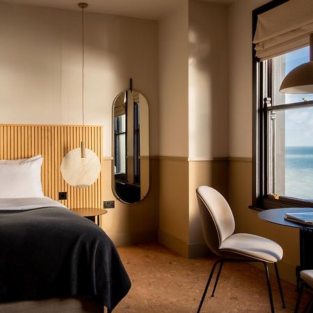 Port Hotel Eastbourne Kültér fotó